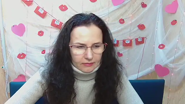 Snapshot of Miroslava_Happi chatting on February 14, 6:12 am Miroslava Happi online show from February 14, 6:12 am