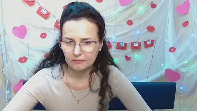 Snapshot of Miroslava_Happi chatting on February 15, 6:12 am Miroslava Happi online show from February 15, 6:12 am