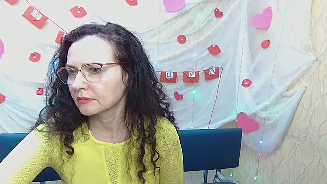 Snapshot of Miroslava_Happi chatting on February 27, 9:11 am Miroslava Happi online show from February 27, 9:11 am