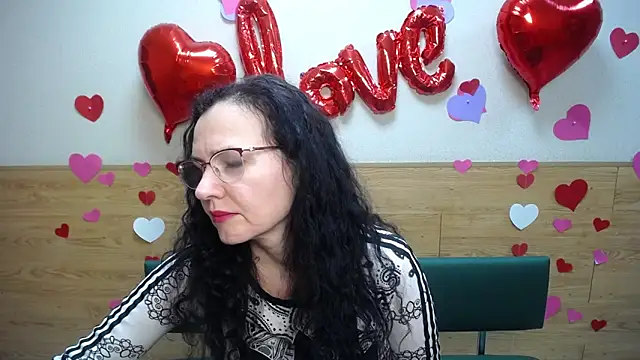 Snapshot of Miroslava_Happi chatting on March 1, 6:13 am Miroslava Happi online show from March 1, 6:13 am