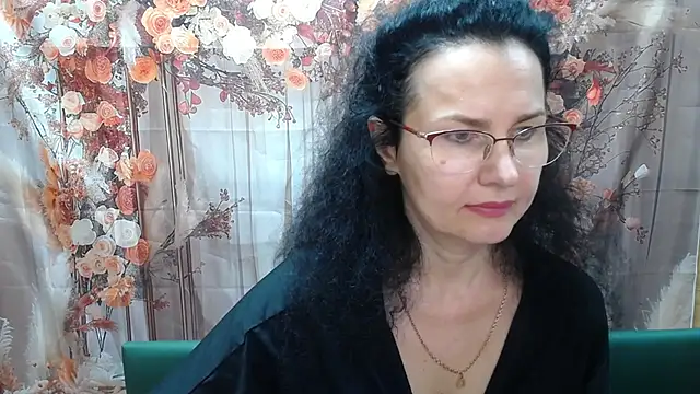 Miroslava Happi online show from July 11, 6:27 am