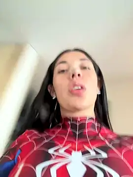 KarolVega- online show from October 30, 3:57 pm