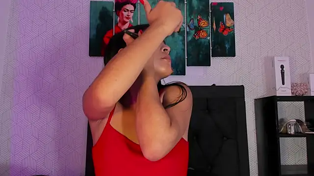 Selena fox7 online show from October 29, 4:04 am