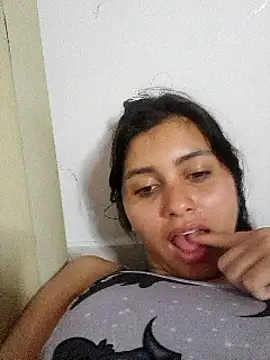 CHLOE ISABELL online show from March 2, 1:15 am