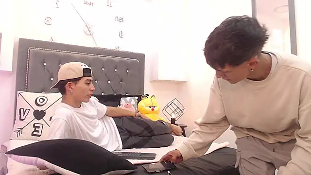 Snapshot of MaikyCooper chatting on March 8, 4:12 am MaikyCooper online show from March 8, 4:12 am