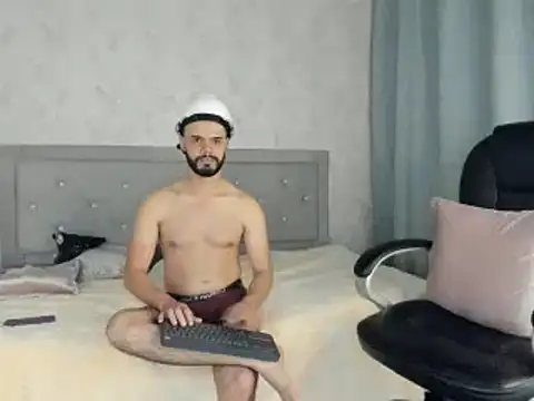 Luke Diaz7 online show from February 9, 4:46 am