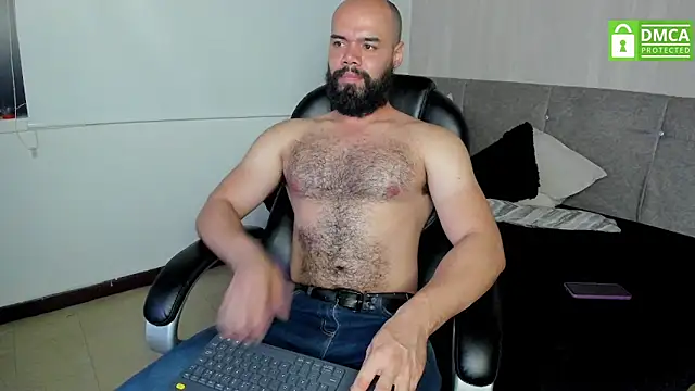 Luke Diaz7 online show from September 19, 3:30 am