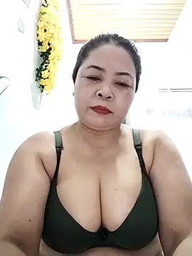 Baby-bigtits2024 online show from November 29, 11:57 am