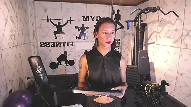 Georgina Palacios  online show from November 11, 3:50 am