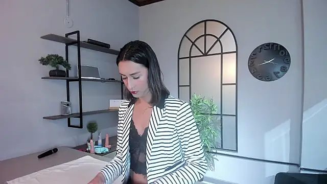 Georgina Palacios  online show from March 3, 3:56 am