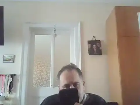 Szolga10 online show from November 16, 10:54 am