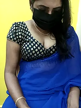 Snapshot of Thamarai28 chatting on March 18, 6:03 am Thamarai28 online show from March 18, 6:03 am