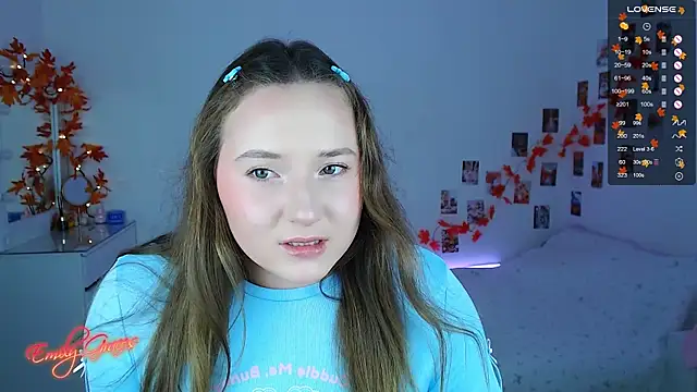 EmilyxxGraces online show from October 30, 10:43 pm