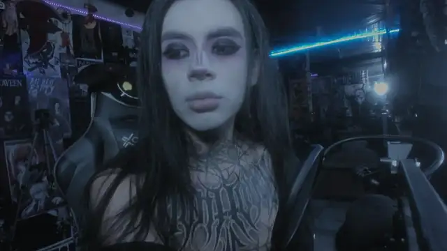 Snapshot of rotten_dreams chatting on March 11, 5:57 pm rotten dreams online show from March 11, 5:57 pm