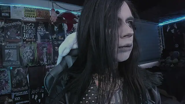 Snapshot of rotten_dreams chatting on January 8, 7:38 pm rotten dreams online show from January 8, 7:38 pm