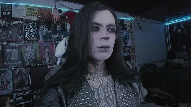 Snapshot of rotten_dreams chatting on January 9, 11:28 pm rotten dreams online show from January 9, 11:28 pm