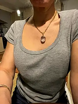 DeboraXporn online show from January 10, 12:23 am