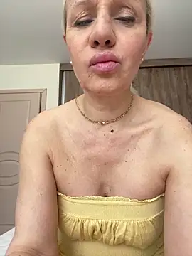 DeboraXporn online show from May 14, 9:27 am