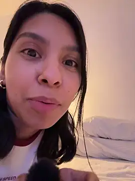 Snapshot of Valeedoll chatting on March 5, 4:19 am Valeedoll online show from March 5, 4:19 am