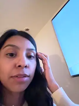 Valeedoll online show from March 24, 4:17 am