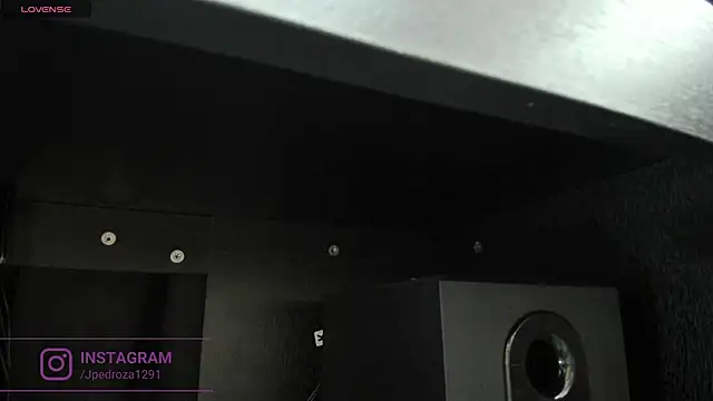 crystal beennz online show from December 4, 1:48 am