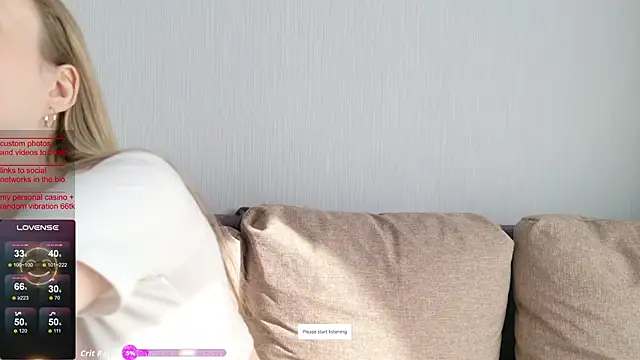 Snapshot of b4by_Emilia chatting on October 4, 6:22 am b4by Emilia online show from October 4, 6:22 am