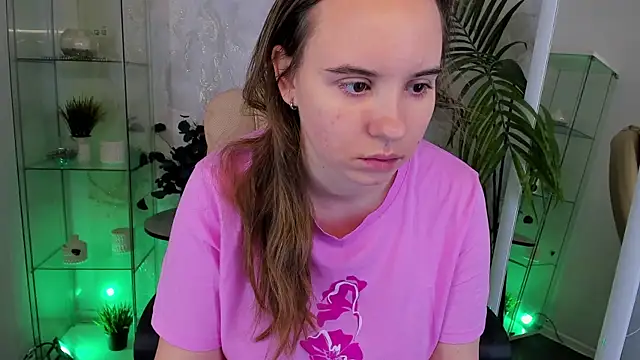 Lika 0ne online show from January 6, 12:09 pm