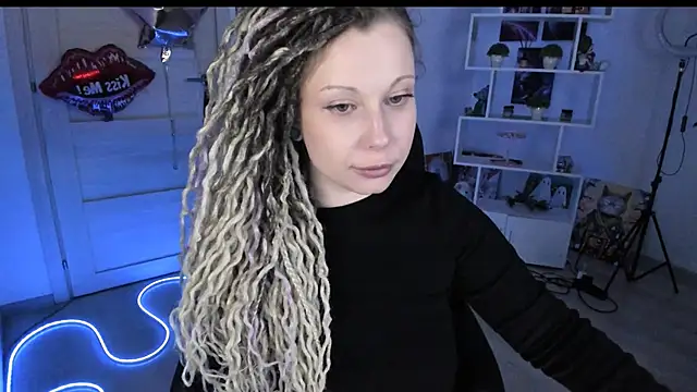 HoneySallyMoore online show from February 19, 3:02 am