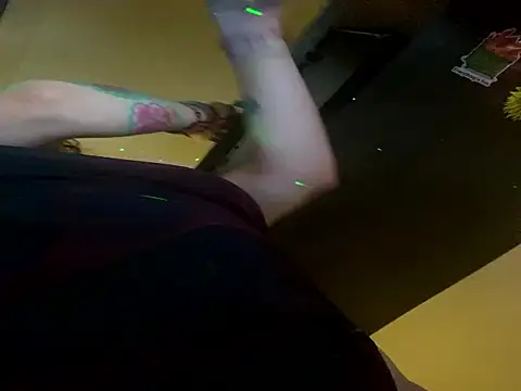 favoritestepsis online show from October 27, 2:21 pm