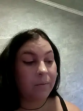 Snapshot of Greta_Tamar chatting on November 1, 6:04 am Greta Tamar online show from November 1, 6:04 am