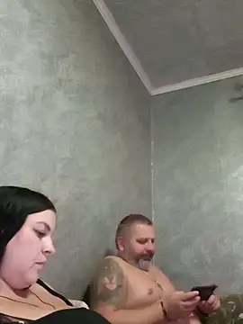 Snapshot of Greta_Tamar chatting on November 6, 6:20 pm Greta Tamar online show from November 6, 6:20 pm