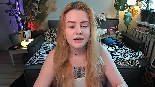 Alexa Pirs online show from April 13, 12:21 pm