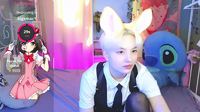 Akemi Sora  online show from March 19, 1:18 pm