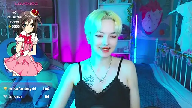 Akemi Sora  online show from March 20, 6:31 pm