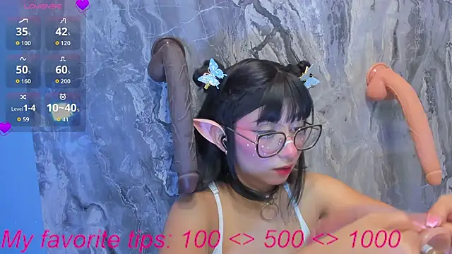 Snapshot of linda_sofi__ chatting on September 17, 8:10 pm linda sofi online show from September 17, 8:10 pm