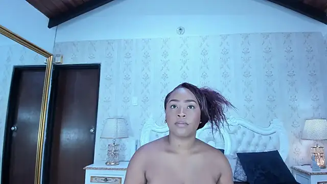 TianahGlow online show from March 20, 7:57 pm