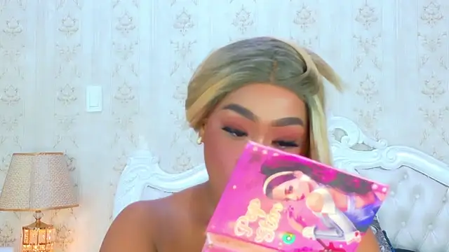 TianahGlow online show from October 9, 9:13 pm