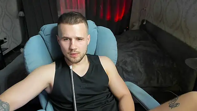 Snapshot of Vladik_b chatting on March 13, 5:50 pm Vladik b online show from March 13, 5:50 pm