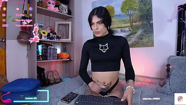 Meghan hott online show from March 10, 3:52 pm