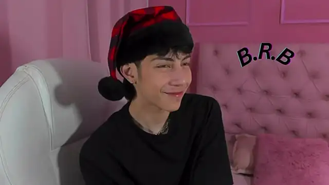 philipe moonlight  online show from February 27, 2:32 am