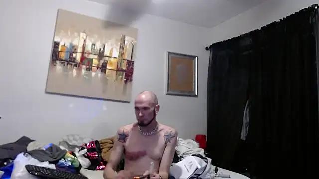TommyDoggg online show from May 1, 2:16 am