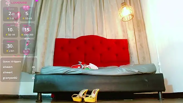 katha Crawford online show from March 11, 7:09 pm