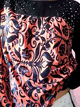 Snapshot of Queen_myra1 chatting on February 15, 4:14 am Queen myra1 online show from February 15, 4:14 am