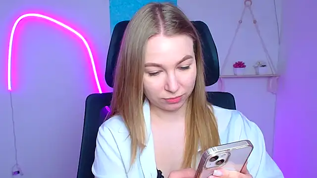 Dana flowers online show from March 3, 6:19 am