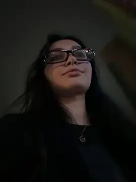 lunalovelee online show from September 17, 1:24 pm