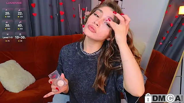 Caroline  Brown online show from March 1, 12:12 pm