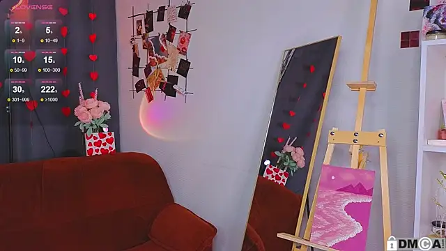 Caroline  Brown online show from March 18, 6:46 am