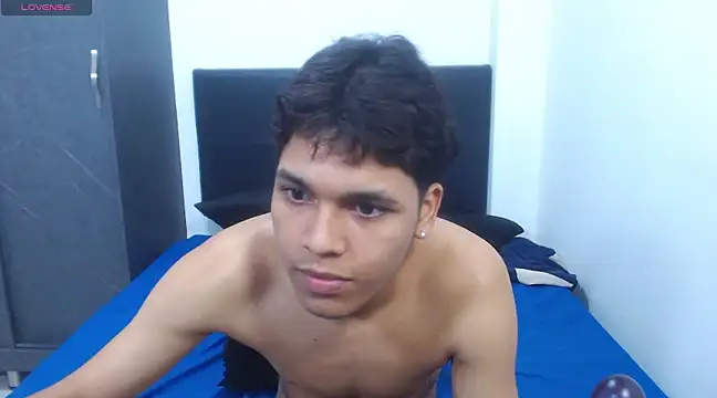 David Gil19 online show from February 14, 6:45 am