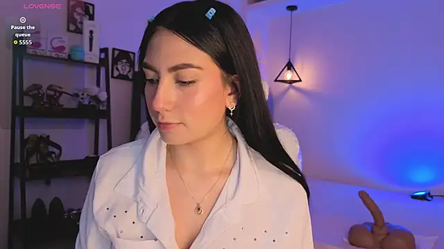 Miller Vanessa  online show from February 5, 8:57 pm