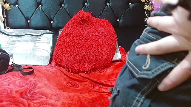 poisondost hot online show from November 11, 4:07 pm